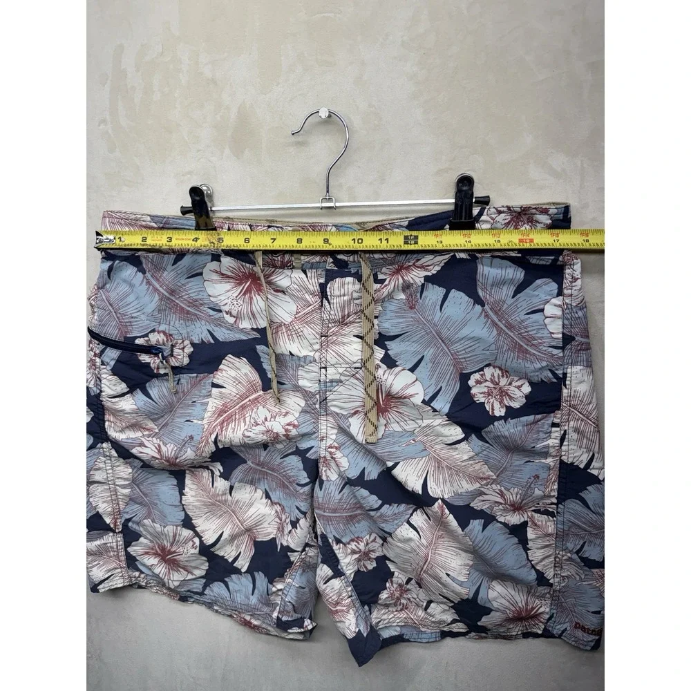 Patagonia Men's Board Swim Shorts Trunks Beach Blue Floral Zip Pocket Size 34